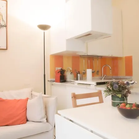 Bnbutler - Farini - Beautiful One Bedroom - Μιλάνο