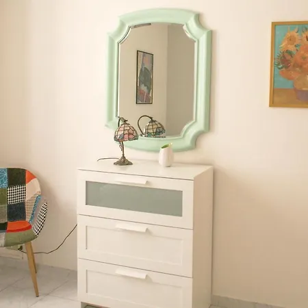 Bnbutler - Farini - Beautiful One Bedroom - דירה